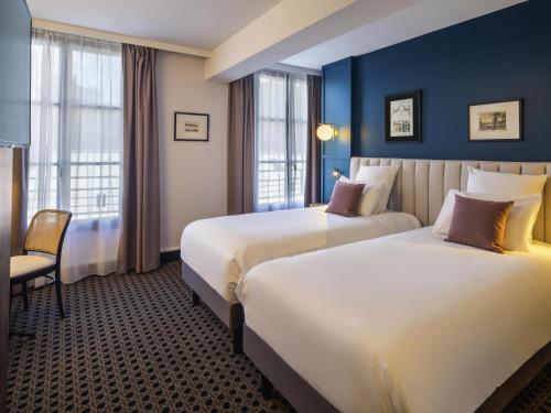 Mercure Versailles Chateau Room Type - Classic Room with twin beds