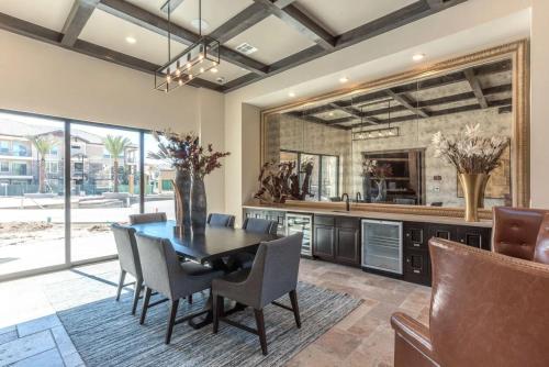 편의 시설/서비스, Landing Incredible 1BD Gym Clubhouse in 클라인