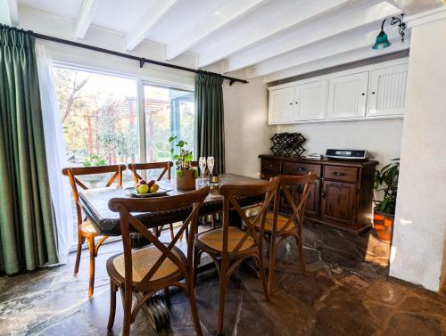 ห้องครัว, Lakeside haven cottage - Macedon ranges in มาเซดอน