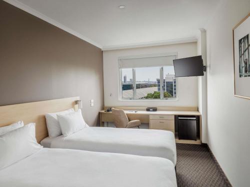 Hotel Ibis Sydney Olympic Park - image 9