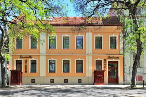 Partium Hotel Szeged, Szeged bei Kistelek