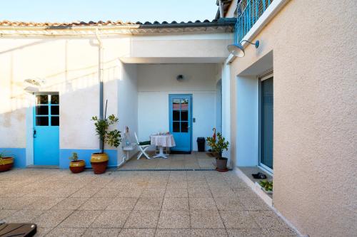 Chambre D'hotes - La Bonbonnière - Accommodation - Neuvic