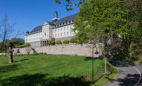 Kardinal Schulte Haus - image 2
