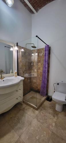 Bistro Centru Vechi Craiova in คราอิโอวา