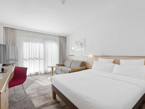 Novotel Berlin Mitte Room Type - Superior Double Room
