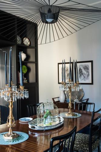 Velona's Jungle Luxury Suites - image 14