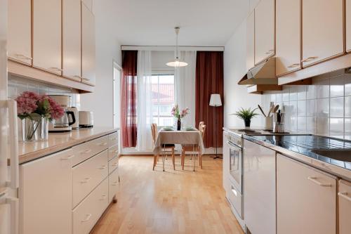 Central Luxury Stay w Vintage Charm & Sauna, Helsinki (foto 6)