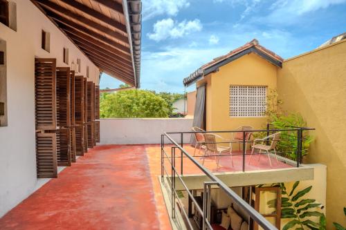 Balcony/terrace, Villa Inavni in Sri Jayawardenepura Kotte