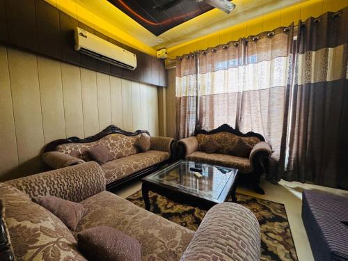 Happy house in Zirakpur