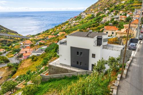 Vista Magnífica I by Holiday Rental Madeira