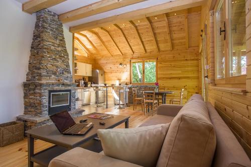 Garmen Hills Guest Houses in Garmen