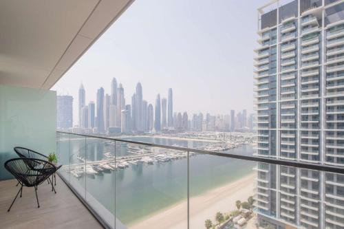 Frank Porter - Palace Beach Residence Tower 1, Dubaï