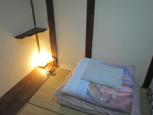 Taito Ryokan Stop at Taito Ryokan to discover the wonders of Tokyo. The hotel offers a wide range of amenities and perks to ensure you have a great time. Facilities like luggage storage, laundry service are readil