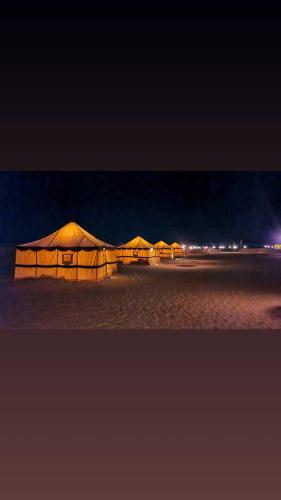 White desert safari in Egypt in Bawiti