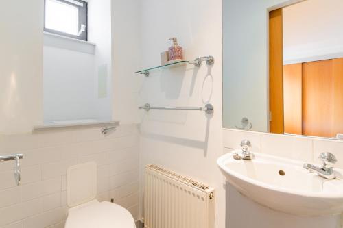 Modern Flat in the Middle of Old Town, Edinburgh (fotografie 2)