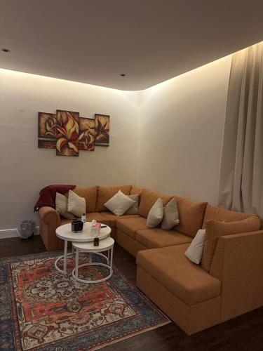 Apartment in Al-Aqeeq with a private outdoor roof Apartment & private roof