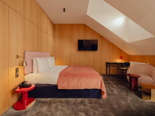 Flaner Hotel, WorldHotels Crafted – Warsaw, FL