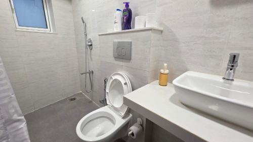 Lite Stays - Khar West, Bombaj (fotografie 4)
