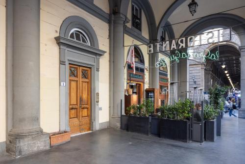 Cuore Di Firenze Apartment - image 9