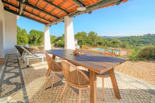 Eco Casa Branca in nature, Aljezur
