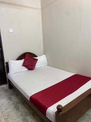 MercuryFM 109 Guest House - Jaffna Temple road 77 in Jaffna