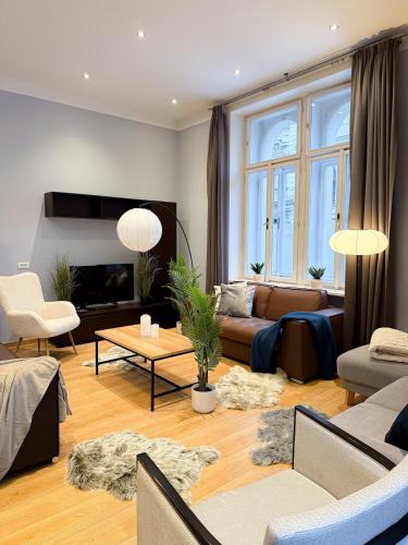 120 m2 Tomas Garrigue Masaryk 3BDR Apartment, Прага (фото 3)