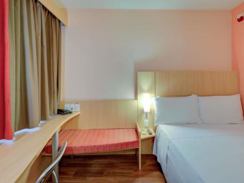 1 double bed