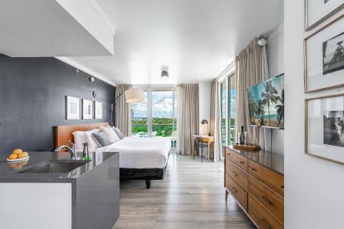 Modern Grove Studio with Parking – khách sạn tại Coconut Grove