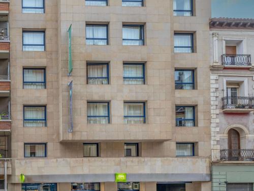 Ibis Styles Zaragoza Ramiro I - image 5