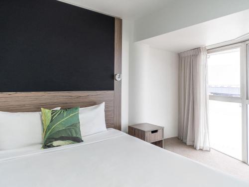 Apartment with Harbour View and Kitchenette