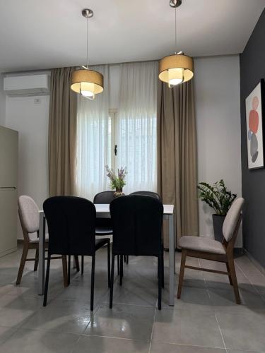 PINE HOUSE 2023, Wlora (zdjęcie 4)