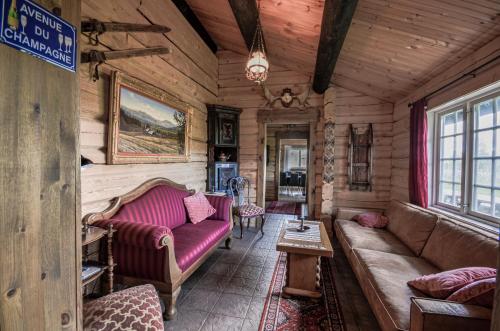 Bar/lounge, Charming Timber Lodge For Gathering And Celebrations in Beitostolen