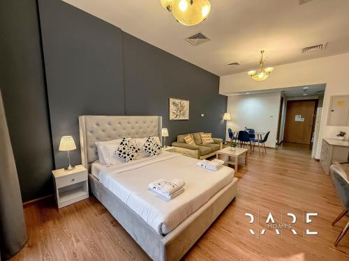 Rare Holiday Homes - Near Miracle Garden - Lavender 2 - RG012 - Jumeirah Village Circle, Дубай (фото 4)