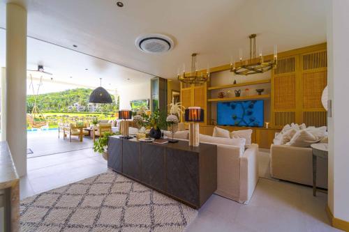 Floor plans, Ultra-Modern 6-Bedroom in Golf Course (PH6) in Bor Fai