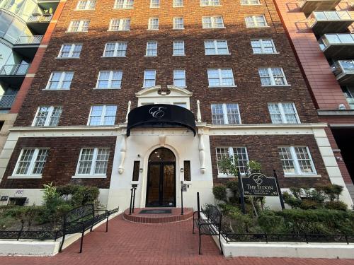 The Eldon Luxury Suites in Washington, USA