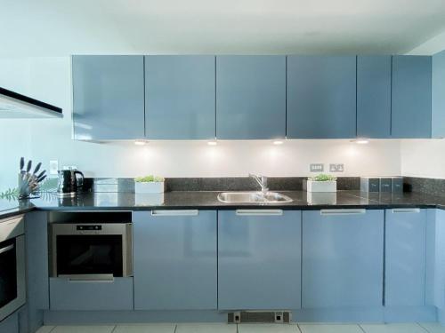 Luxury Riverside Retreat with Stunning Views, Londres (photo 9)