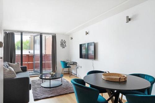 Stylish apartment with underground parking