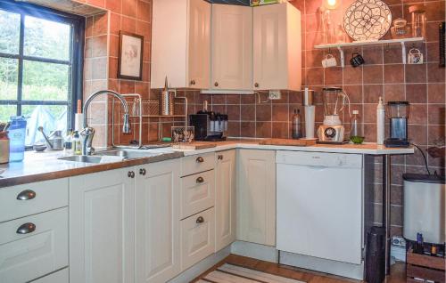 Kitchen, Beautiful Home In Hammenhog in Glimminge