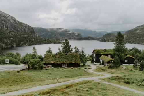 Preikestolen BaseCamp - image 2