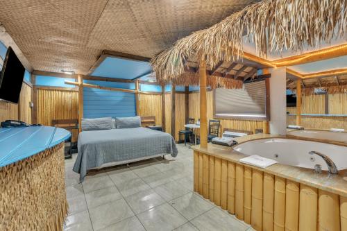 Bentley Motel - image 12