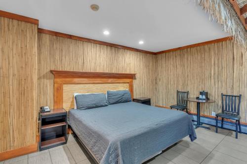 Bentley Motel - image 5