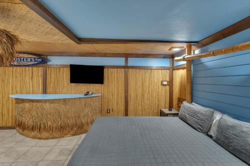 Bentley Motel - image 13