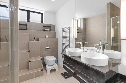 Sophisticated 4-Bedroom House, Londyn (zdjęcie 3)