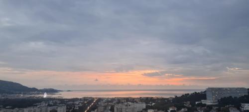 Incroyable Vue mer et Notre Dame, Marsylia (zdjęcie 2)