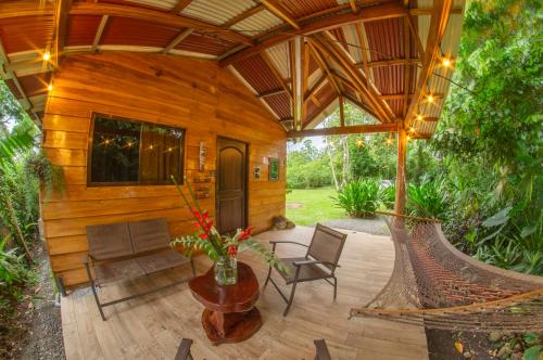 ParadiseTropical Garden Cabin with private jacuzzi, Fortuna (photo 7)