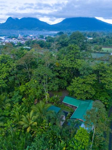 ParadiseTropical Garden Cabin with private jacuzzi, Fortuna (photo 4)