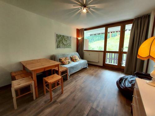 Charmant appartement ski au pied à Plagne Centre avec balcon et cuisine équipée - FR-1-351-219 (Charmant appartement ski au pied a Plagne Centre avec balcon et cuisine equipee - FR-1-351-219) in La Plagne