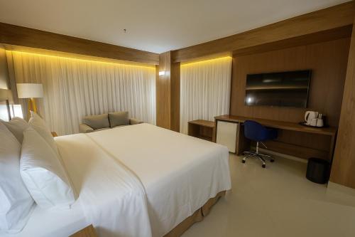 홀리데이 인 익스프레스 벨렝 아난인데우아 바이 IHG - 전망