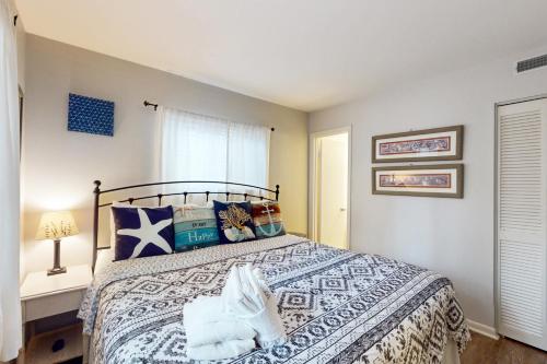 Fiddlers Cove 17C - image 6