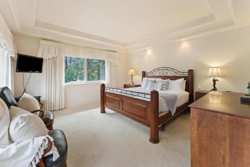 Villa 5-Broken Top-Hot Tub-2BR/2B - image 11